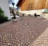 Porphyry setts Trentino · mixed colours — 8/10 cm - 3