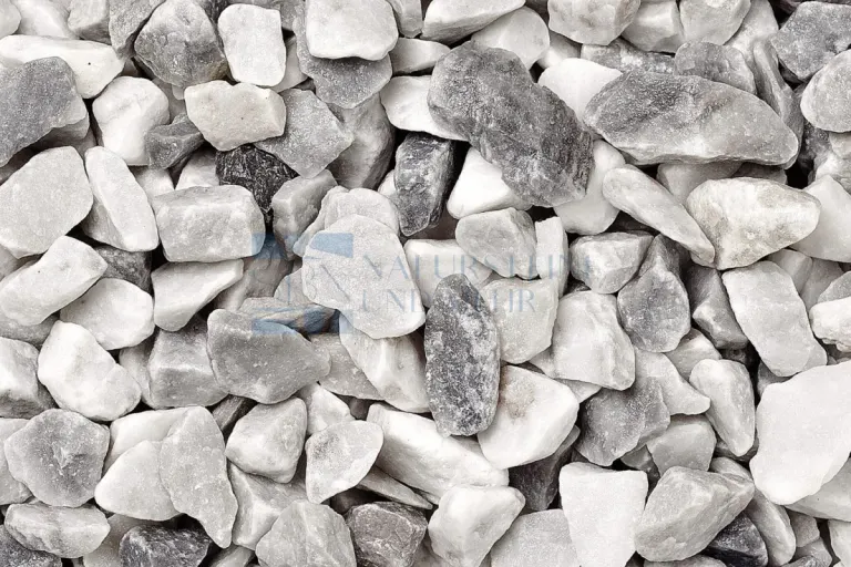 Carrara marble chippings grey — 16–22 mm