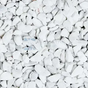 Carrarská mramorová drť bílá — 16–22 mm