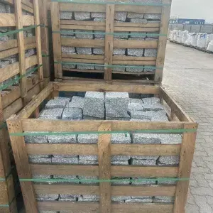 Granite setts grey — 15 × 17 × 17 cm