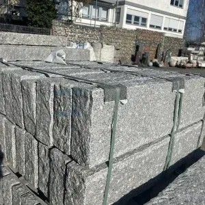 Obrzeże granitowe szary — 10 × 25 × 100 cm