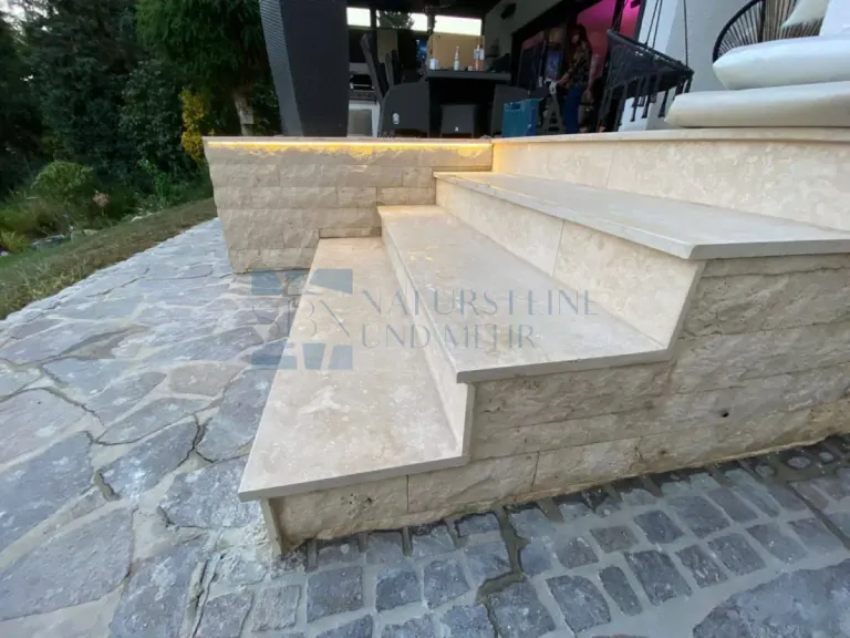 Travertine wall cladding Light