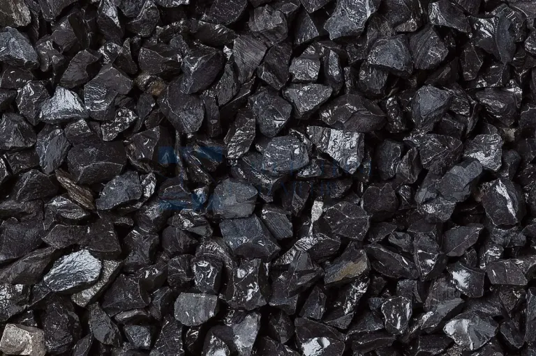 Carrarská mramorová drť černá — 16–22 mm