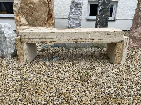 Travertin-Sitzbank – ca. 150 × 35 × 50 cm