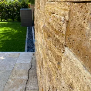 Travertin Gold Mauersteine – gespalten & getrommelt, freie Längen - 3