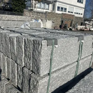 Granit Randsteine, allseits gestockt 10x25x100 cm – Grau, Bordstein Naturstein