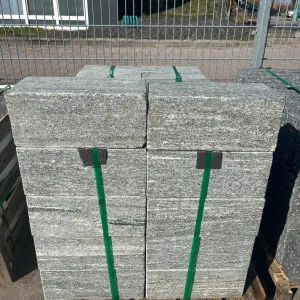 Granit Mauersteine „Fantastic Grey“ 15×17×35 cm – allseits gesägt & geflammt | Premium Qualität