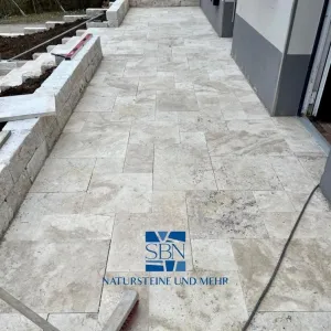 Travertin-Terrassenplatten Light – Römischer Verband, 3 cm - 8