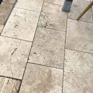 Travertine patio slabs — 60 × 40 × 3 cm - 2
