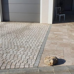 Granit Dunkelgrau Anthrazit  Terrassenplatten