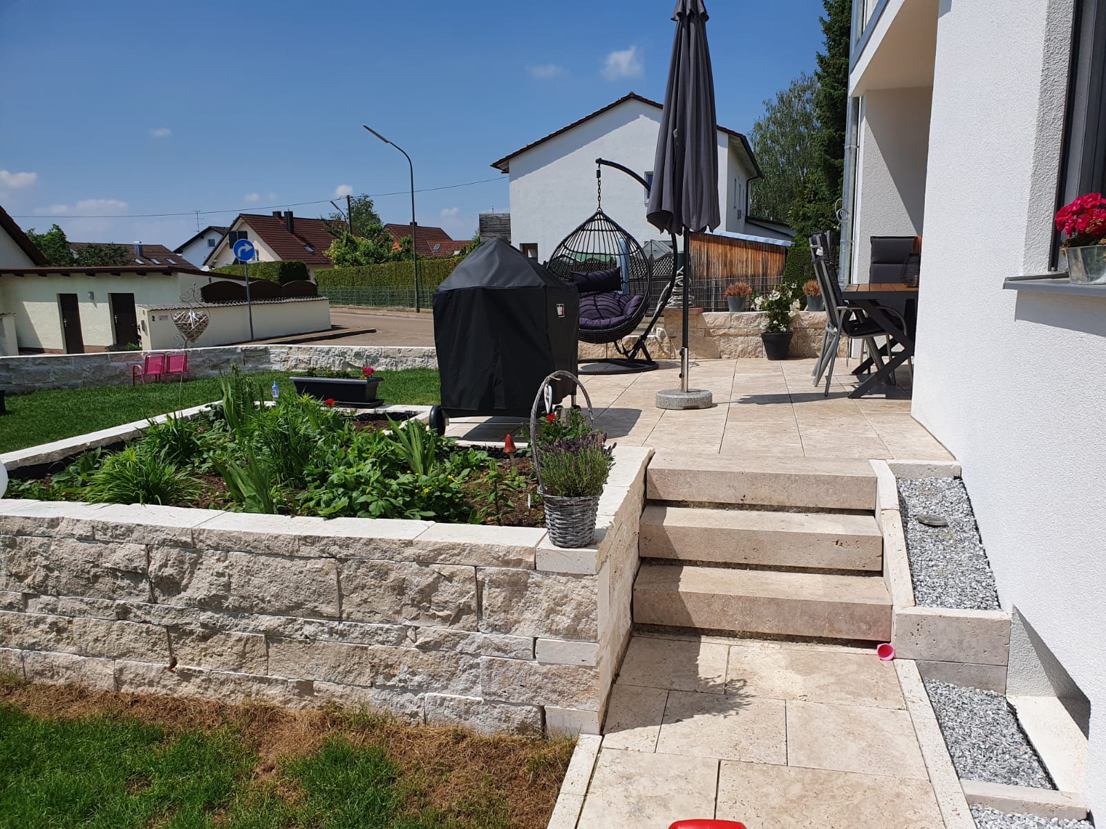 Travertin Assos Blockstufe