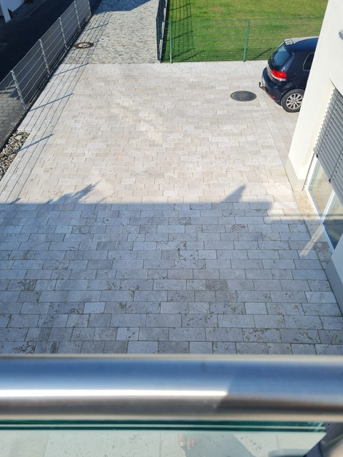 Granit Dunkelgrau Anthrazit  Terrassenplatten