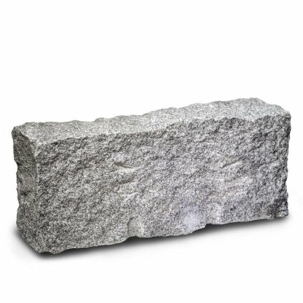 Randsteine aus Granit | allseits gespalten