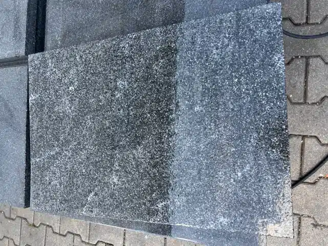 Granit Dunkelgrau Anthrazit  Terrassenplatten