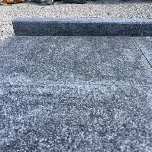 Granit Dunkelgrau Anthrazit  Terrassenplatten