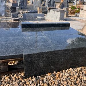 Granit Dunkelgrau Randsteine