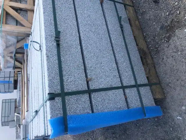 Granit Dunkelgrau Anthrazit  Terrassenplatten