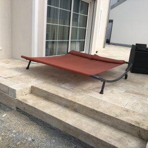 Travertin Assos Blockstufe