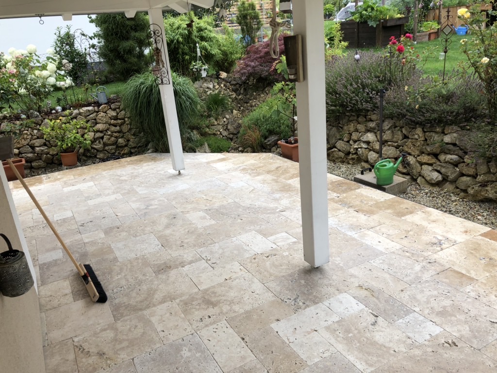 Travertin Naturel Terrassenplatten