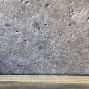 Travertin Silber Randsteine