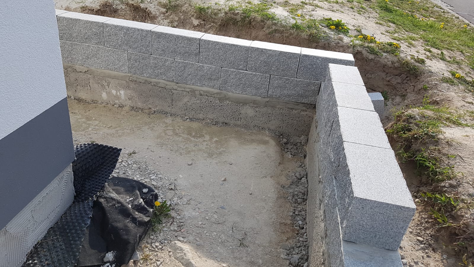 Granit Bergama Grey Mauersteine  20x20x40cm