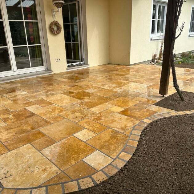 Travertin Gold Römischer Verband 3 cm – geschliffen & getrommelt