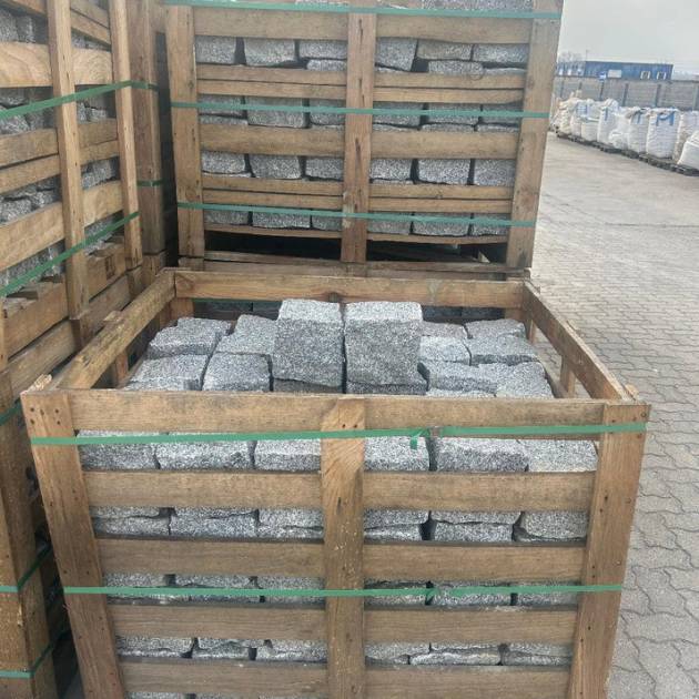 Pflastersteine aus Granit | allseits gespalten | 15/17 cm