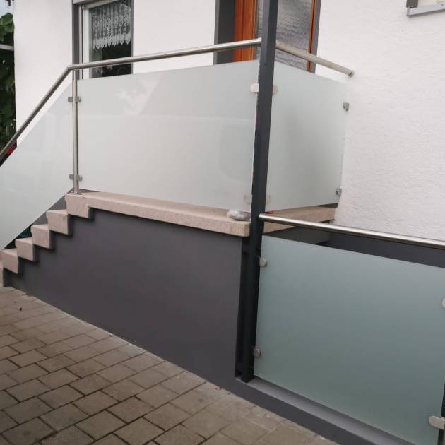 Edelstahl + Glasarbeiten