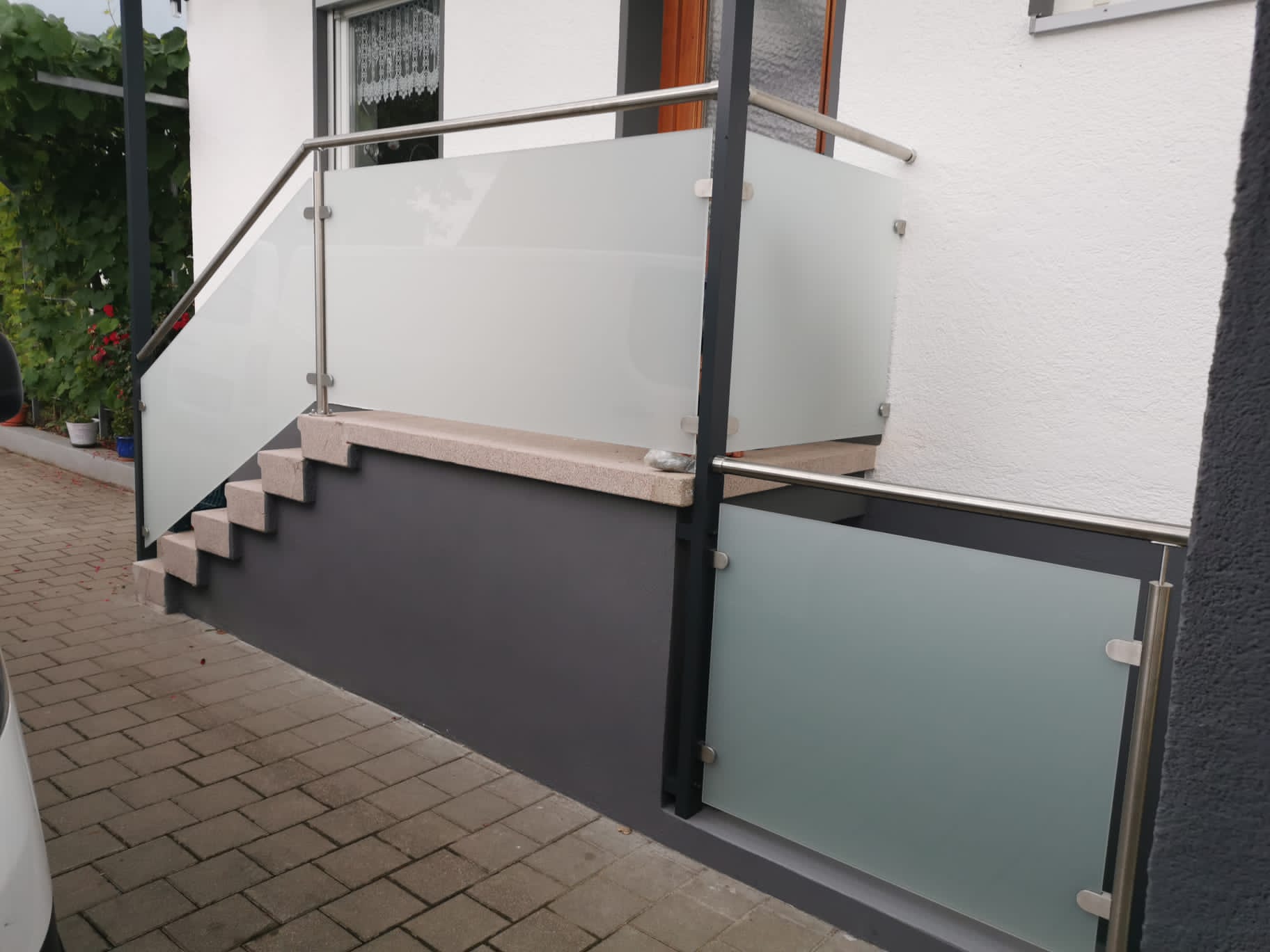 Edelstahl + Glasarbeiten