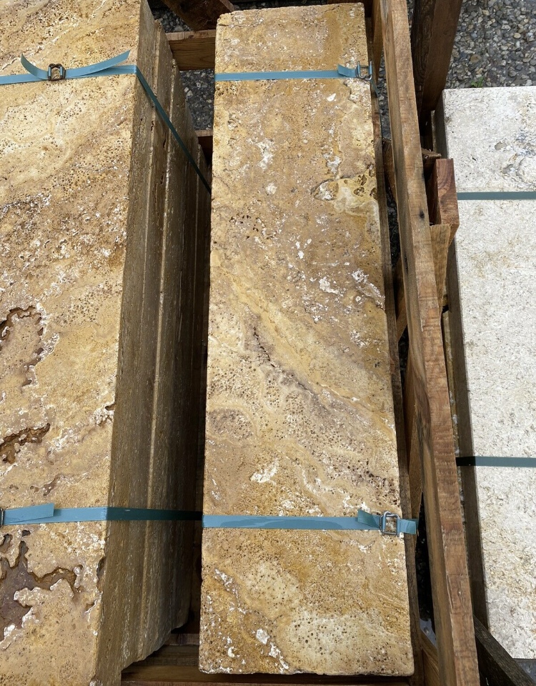 Travertin Gold Randsteine