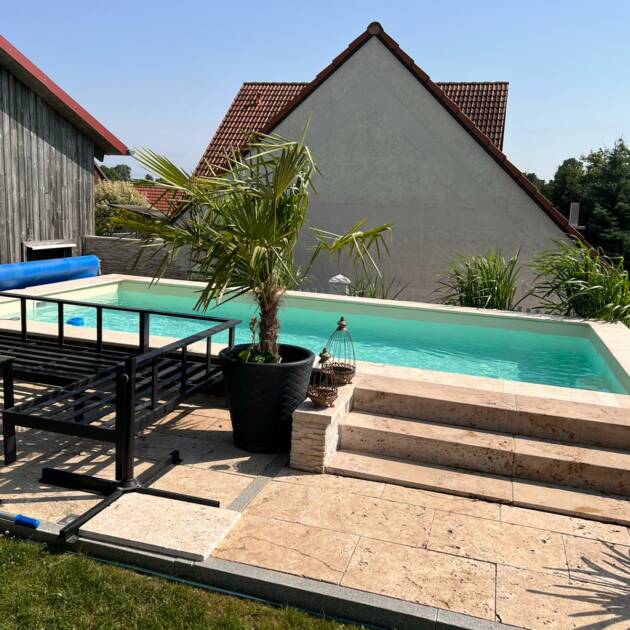 Travertin Blockstufe 150x35x15 cm – Classic Beige, getrommelt, massive Naturstein Gartenstufe