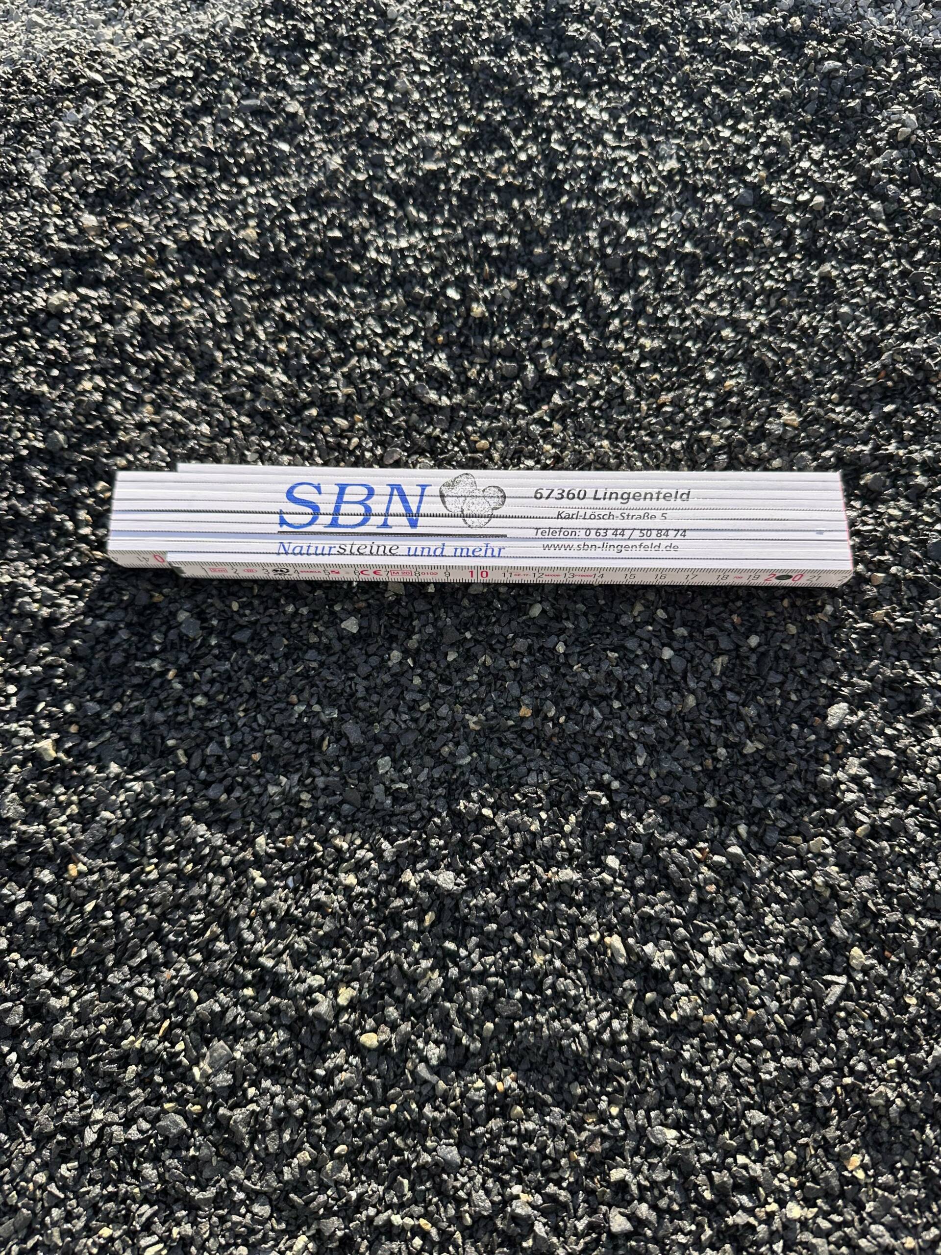 Basaltsplitt Schwarz 1–3 mm – Premium Fugenmaterial in Tiefschwarz – Bild 3