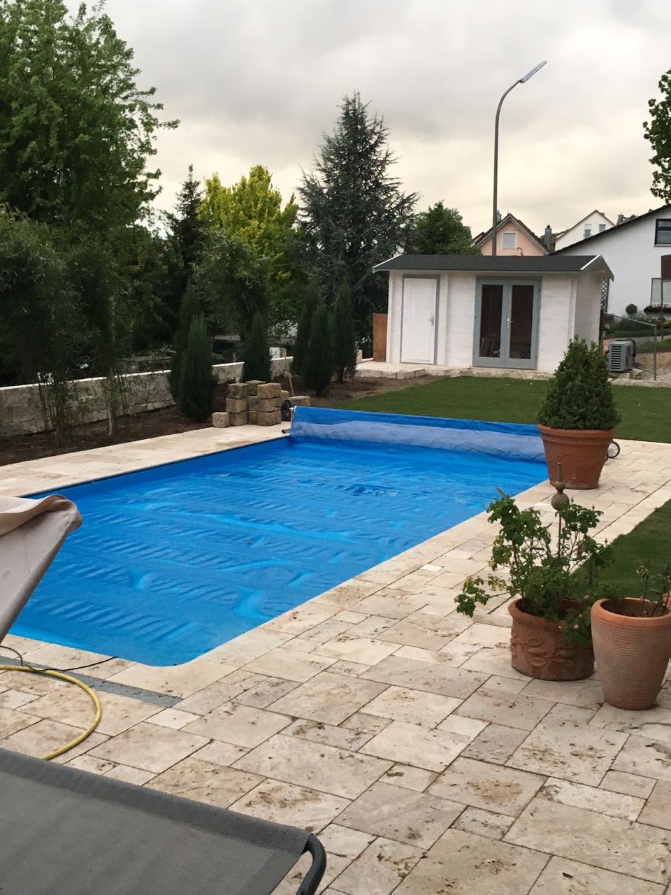 Travertin Naturel Terrassenplatten