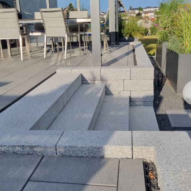 Granit Bergama Grey Blockstufe