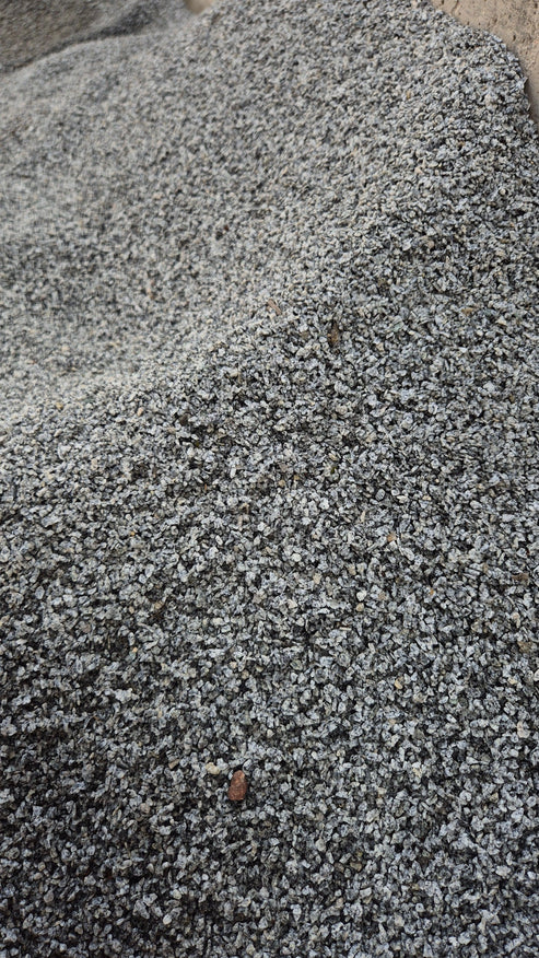 Granitsplitt | Hellgrau | Feinkörnig | 1-3mm
