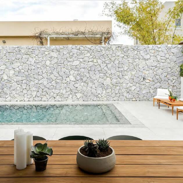 Travertin Wandverblender Silver – polygonal, 2–4 cm, Naturstein Bruchsteinoptik